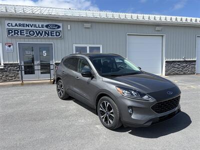 2021 Ford Escape SEL   - Photo 2 - Clarenville, NL A5A 2C4