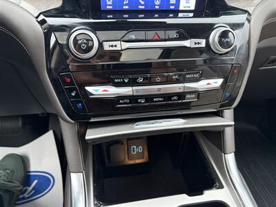 2022 Ford Explorer Platinum - Photo 10 - Clarenville, NL A5A 2C4