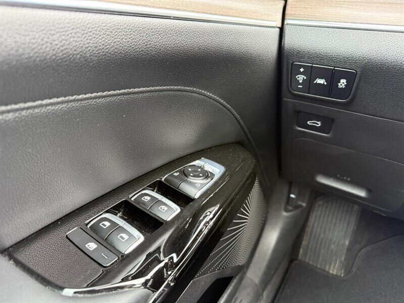 2023 Kia K5 EX - Photo 31 - St John's, NL A1B 1C2