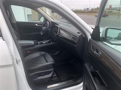 2024 Volkswagen Atlas SEL Premium R-Line 4Motion   - Photo 6 - Clarenville, NL A5A 2C4