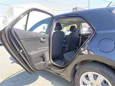 2023 Kia Rio 5-Door LX+   - Photo 17 - St John's, NL A1B 1C2