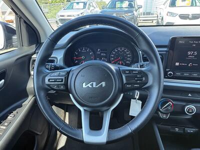 2023 Kia Rio 5-Door LX+   - Photo 25 - St John's, NL A1B 1C2