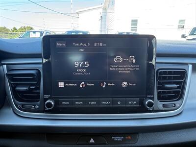 2023 Kia Rio 5-Door LX+   - Photo 31 - St John's, NL A1B 1C2