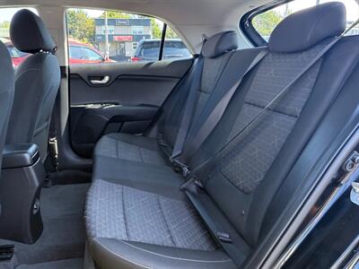 2023 Kia Rio 5-Door LX+   - Photo 18 - St John's, NL A1B 1C2
