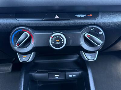 2023 Kia Rio 5-Door LX+   - Photo 32 - St John's, NL A1B 1C2