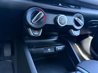 2023 Kia Rio 5-Door LX+   - Photo 33 - St John's, NL A1B 1C2