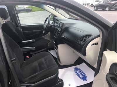 2017 Dodge Grand Caravan SE   - Photo 3 - Clarenville, NL A5A 2C4