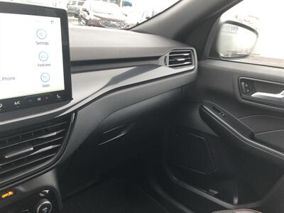 2023 Ford Escape ST-Line Select   - Photo 13 - Clarenville, NL A5A 2C4