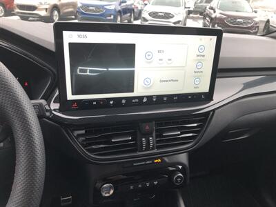 2023 Ford Escape ST-Line Select   - Photo 10 - Clarenville, NL A5A 2C4