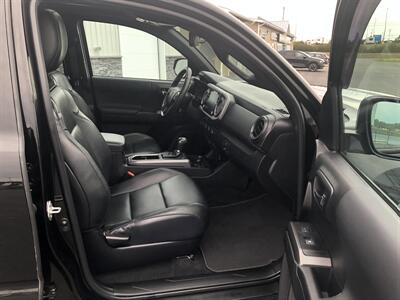 2023 Toyota Tacoma TRD Sport   - Photo 8 - Clarenville, NL A5A 2C4