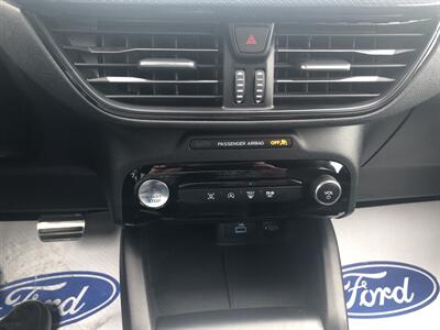 2023 Ford Escape ST-Line Select   - Photo 9 - Clarenville, NL A5A 2C4