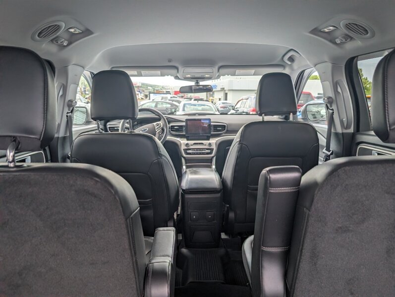 2024 Ford Explorer XLT - Photo 9 - St John's, NL A1B 1C2