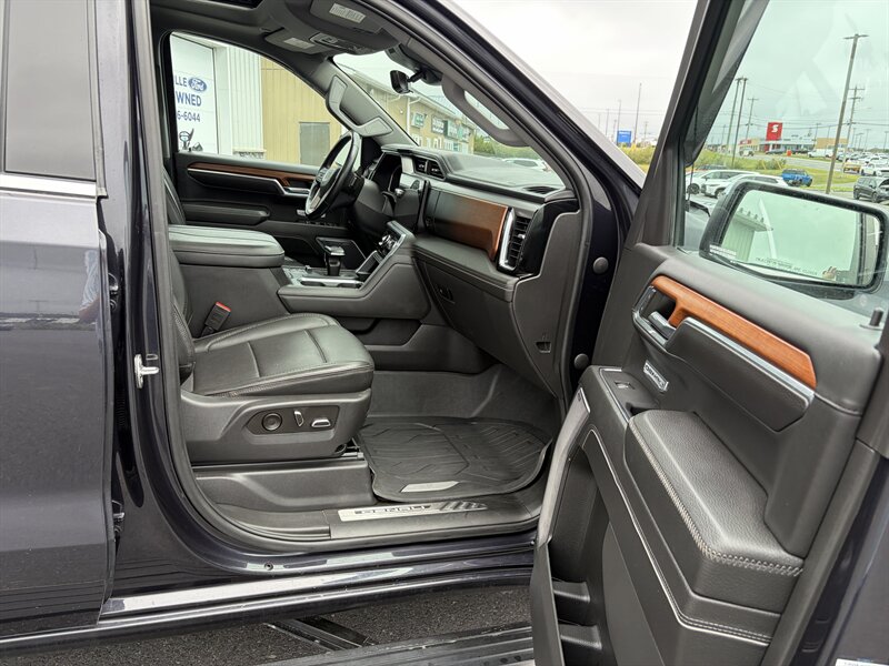 2023 GMC Sierra 1500 Denali - Photo 5 - Clarenville, NL A5A 2C4