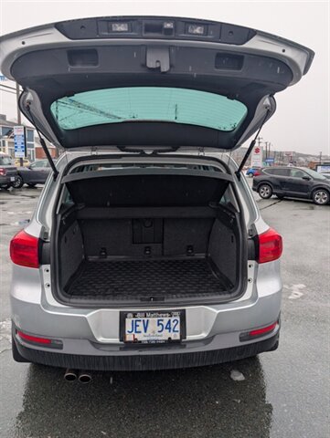 2017 Volkswagen Tiguan Wolfsburg Edition 4Motion - Photo 5 - St John's, NL A1B 1C2