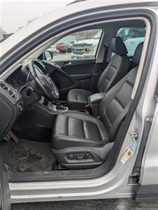 2017 Volkswagen Tiguan Wolfsburg Edition 4Motion - Photo 7 - St John's, NL A1B 1C2