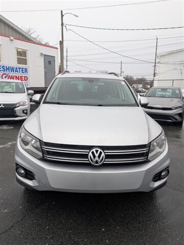 2017 Volkswagen Tiguan Wolfsburg Edition 4Motion - Photo 2 - St John's, NL A1B 1C2