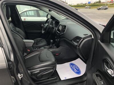 2022 Jeep Cherokee Trailhawk   - Photo 6 - Clarenville, NL A5A 2C4