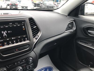 2022 Jeep Cherokee Trailhawk   - Photo 10 - Clarenville, NL A5A 2C4