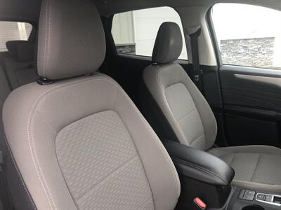 2021 Ford Escape SE   - Photo 6 - Clarenville, NL A5A 2C4