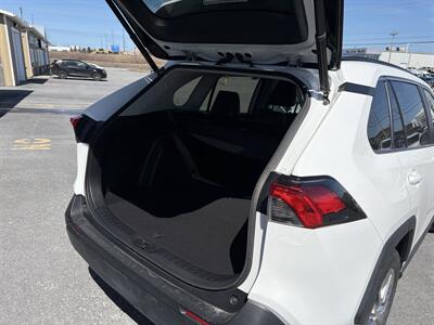 2020 Toyota RAV4 XLE   - Photo 15 - Clarenville, NL A5A 2C4