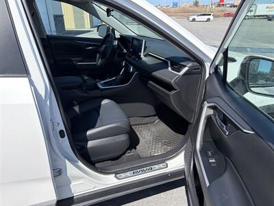 2020 Toyota RAV4 XLE   - Photo 5 - Clarenville, NL A5A 2C4