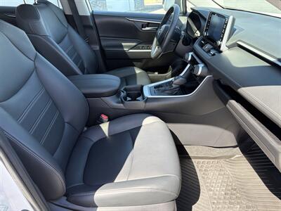 2020 Toyota RAV4 XLE   - Photo 6 - Clarenville, NL A5A 2C4