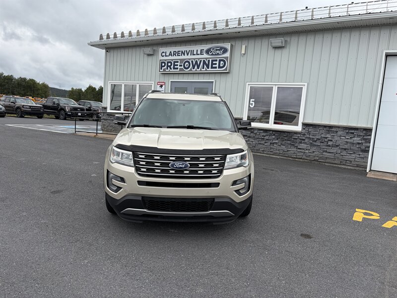 2017 Ford Explorer XLT   - Photo 1 - Clarenville, NL A5A 2C4