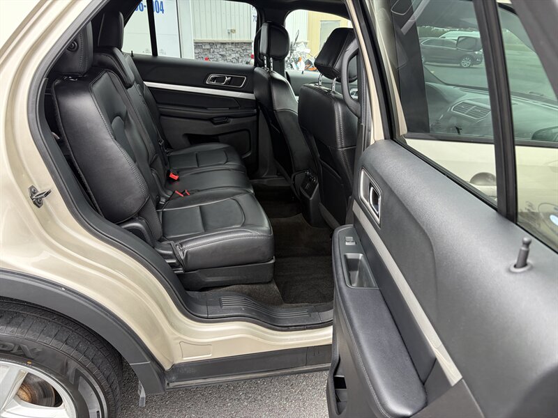 2017 Ford Explorer XLT - Photo 16 - Clarenville, NL A5A 2C4