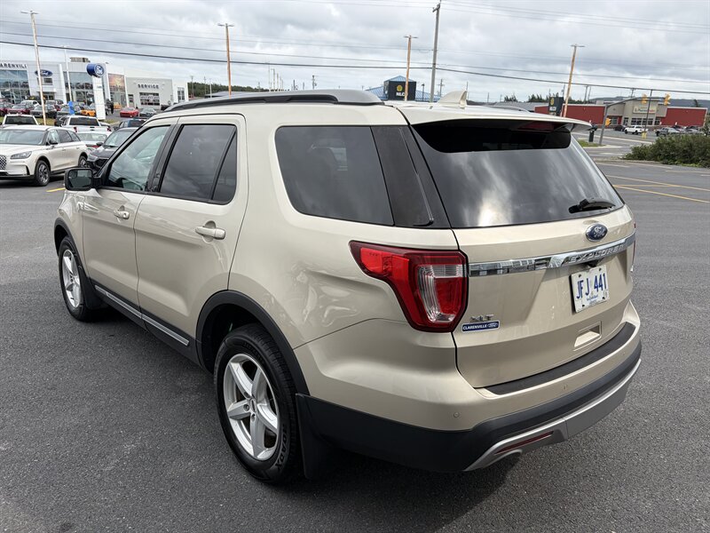 2017 Ford Explorer XLT - Photo 4 - Clarenville, NL A5A 2C4