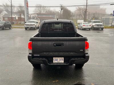 2023 Toyota Tacoma TRD Off-Road   - Photo 6 - St John's, NL A1B 1C2