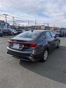 2023 Kia Forte LX   - Photo 5 - St John's, NL A1B 1C2