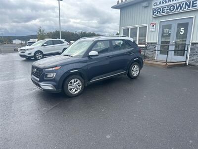 2023 Hyundai VENUE Prefered   - Photo 2 - Clarenville, NL A5A 2C4