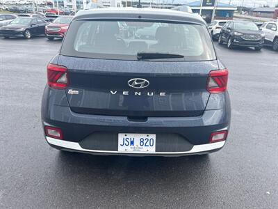 2023 Hyundai VENUE Prefered   - Photo 3 - Clarenville, NL A5A 2C4