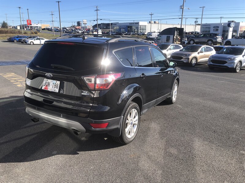 2017 Ford Escape SE  AS IS - Photo 4 - Clarenville, NL A5A 2C4