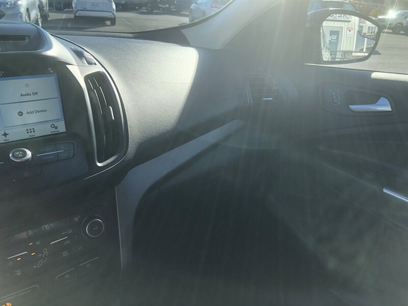 2017 Ford Escape SE  AS IS - Photo 9 - Clarenville, NL A5A 2C4