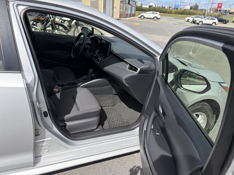 2023 Toyota Corolla Hybrid LE - Photo 5 - Clarenville, NL A5A 2C4