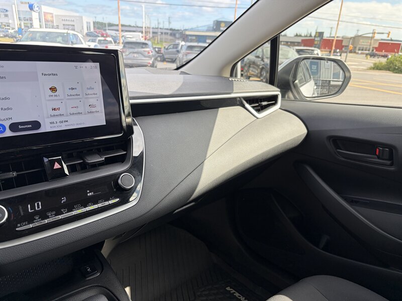 2023 Toyota Corolla Hybrid LE - Photo 11 - Clarenville, NL A5A 2C4
