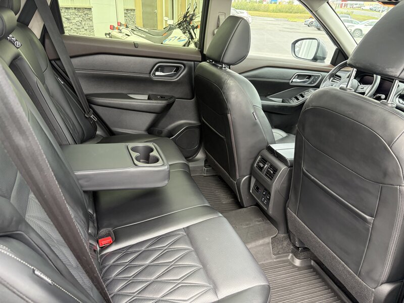2023 Nissan Rogue Platinum - Photo 17 - Clarenville, NL A5A 2C4