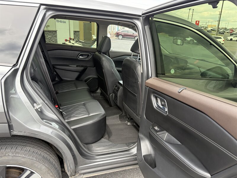 2023 Nissan Rogue Platinum - Photo 15 - Clarenville, NL A5A 2C4