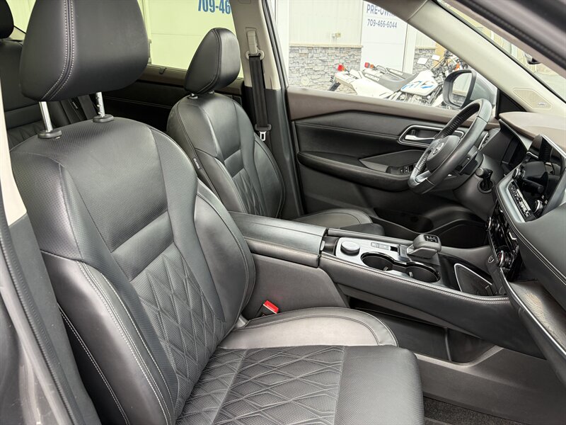 2023 Nissan Rogue Platinum - Photo 5 - Clarenville, NL A5A 2C4