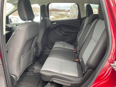 2019 Ford Escape SE   - Photo 3 - Clarenville, NL A5A 2C4