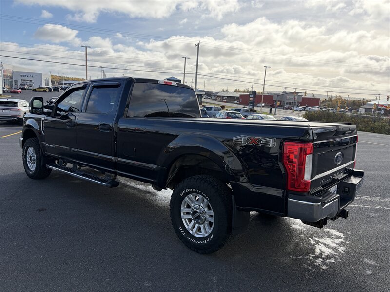 2019 Ford F-250 Super Duty XLT - Photo 4 - Clarenville, NL A5A 2C4