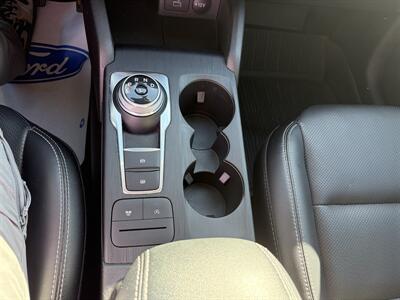 2022 Ford Escape SEL - Photo 9 - Clarenville, NL A5A 2C4