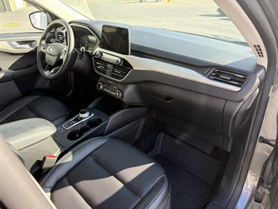 2022 Ford Escape SEL - Photo 6 - Clarenville, NL A5A 2C4