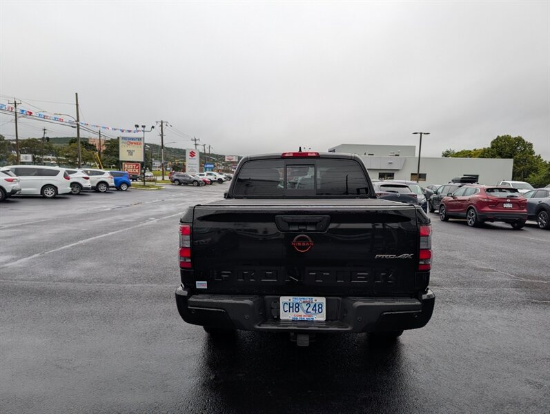 2022 Nissan Frontier PRO-4X - Photo 11 - St John's, NL A1B 1C2