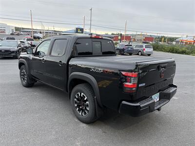 2022 Nissan Frontier PRO-4X   - Photo 4 - Clarenville, NL A5A 2C4