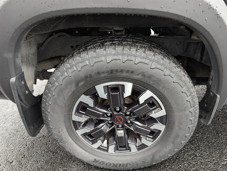 2022 Nissan Frontier PRO-4X - Photo 6 - St John's, NL A1B 1C2