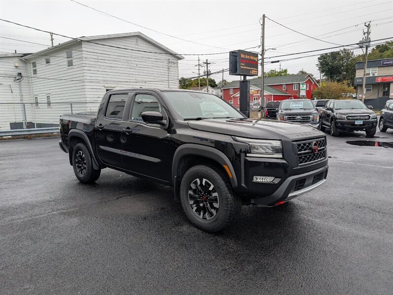2022 Nissan Frontier PRO-4X - Photo 4 - St John's, NL A1B 1C2