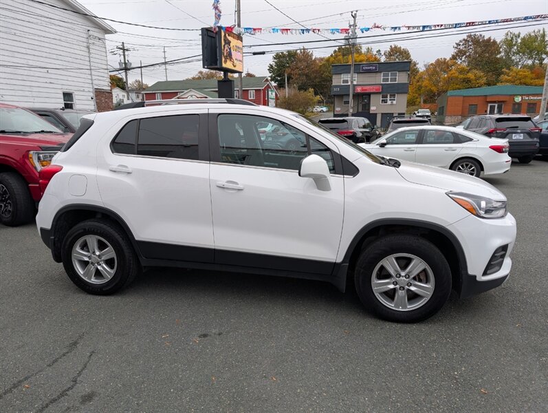 2019 Chevrolet Trax LT   - Photo 5 - St John's, NL A1B 1C2