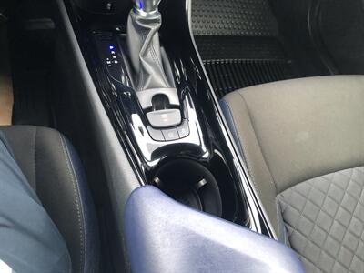 2021 Toyota C-HR XLE   - Photo 10 - Clarenville, NL A5A 2C4